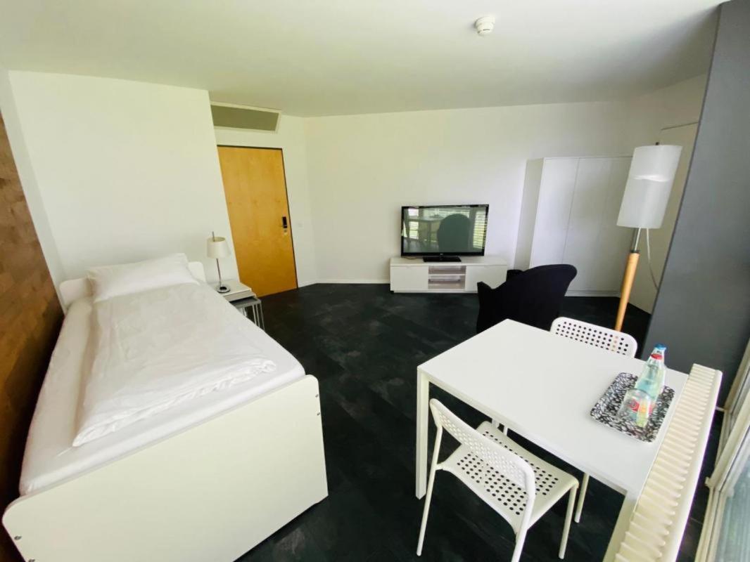 Work & Live Apartments Frauenfeld Extérieur photo